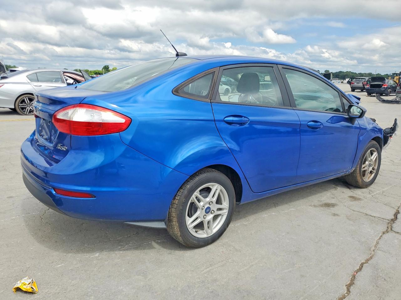 2018 FORD Fiesta