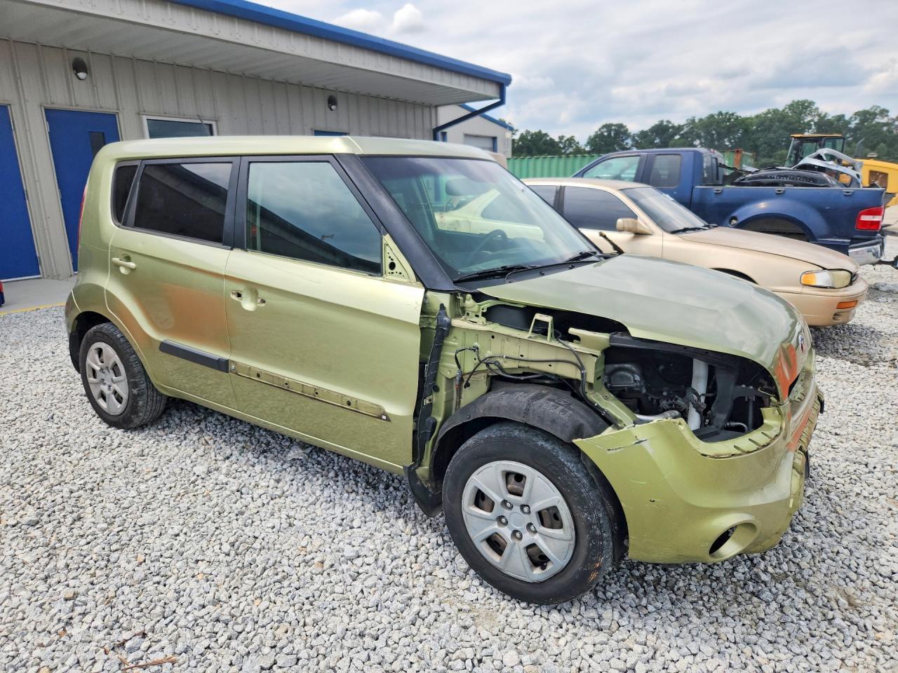 2013 KIA SOUL
