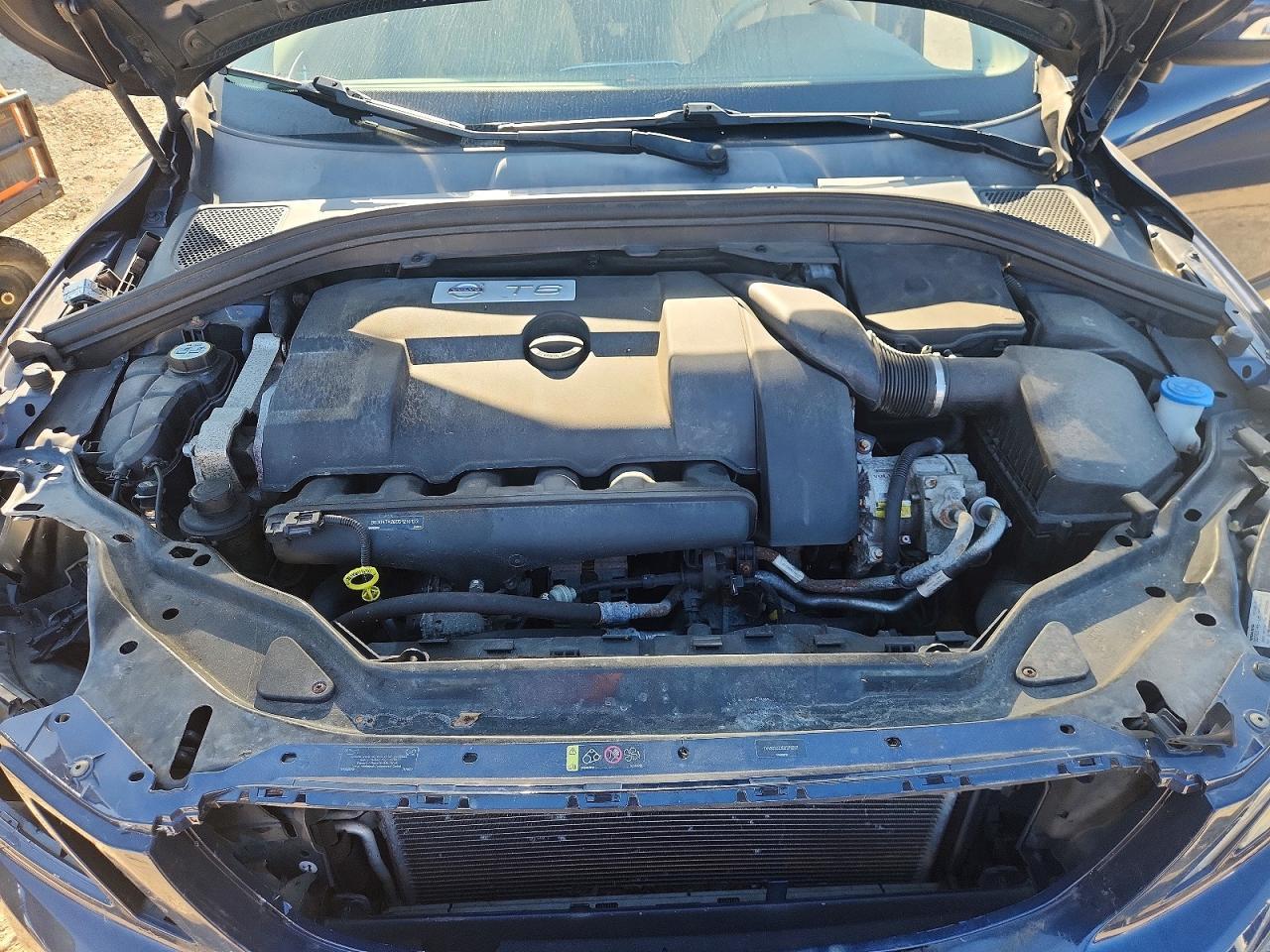 2013 VOLVO XC60