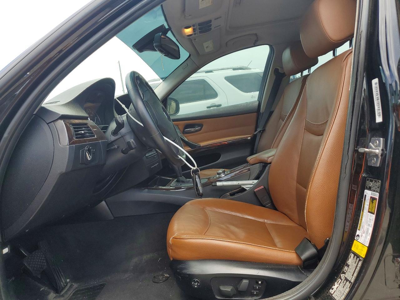 2011 BMW 3 SERIES