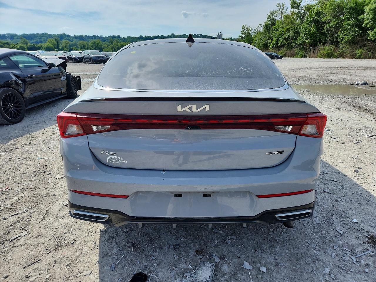 2022 KIA K5