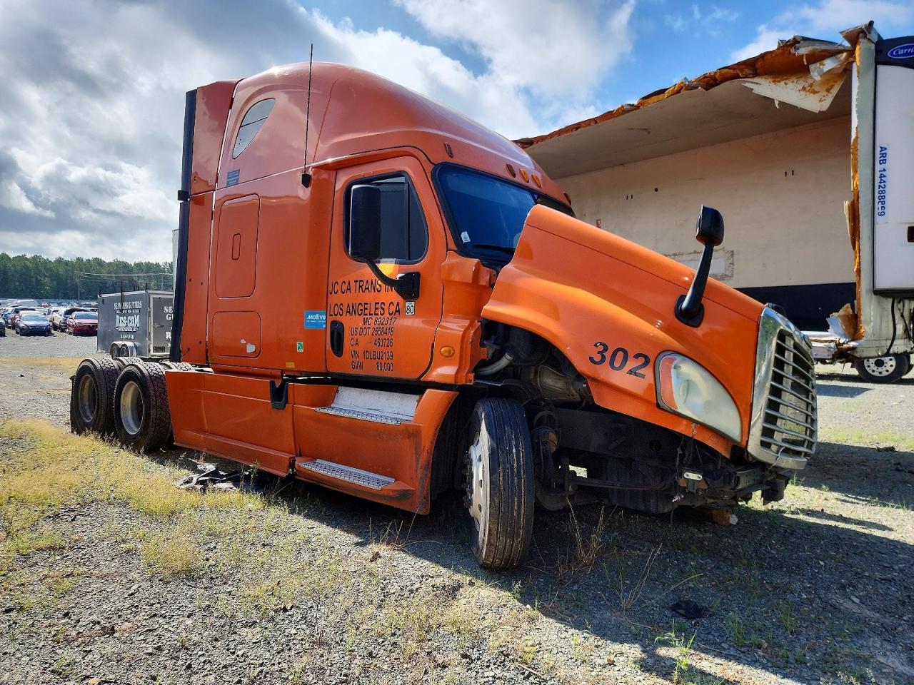2013 FREIGHTLINER CASCADIA
