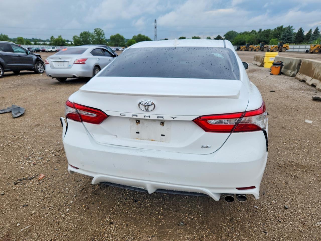 2019 TOYOTA CAMRY