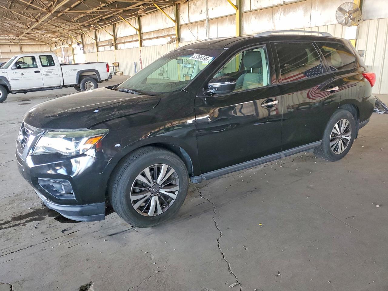 2017 NISSAN PATHFINDER