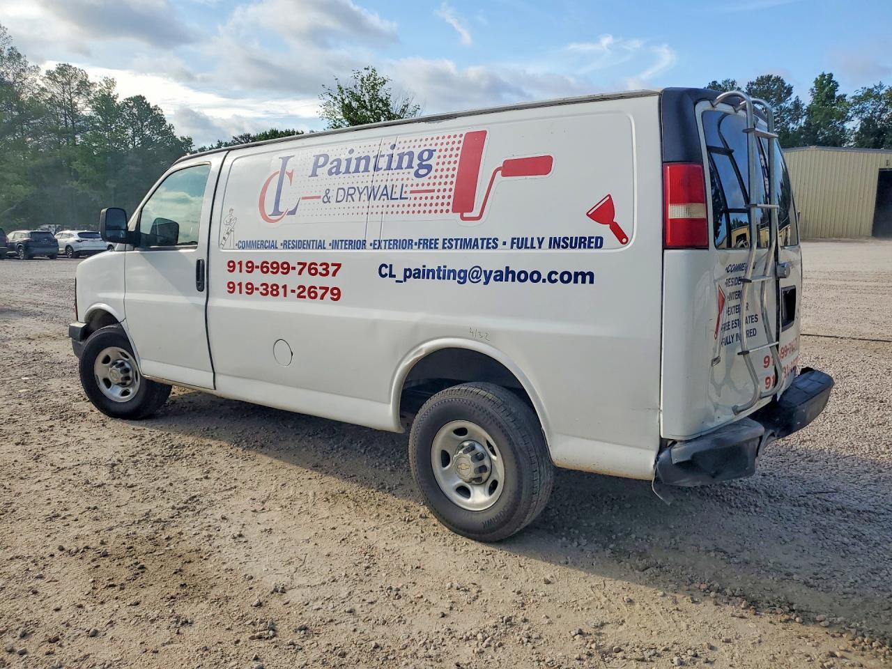 2010 CHEVROLET EXPRESS 2500