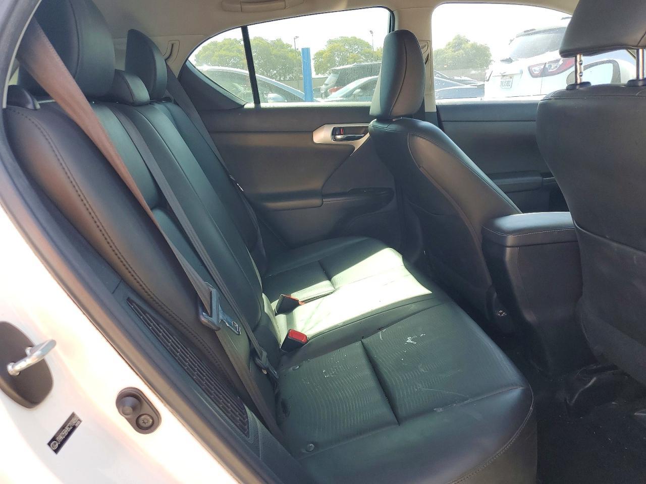 2012 LEXUS CT 200H