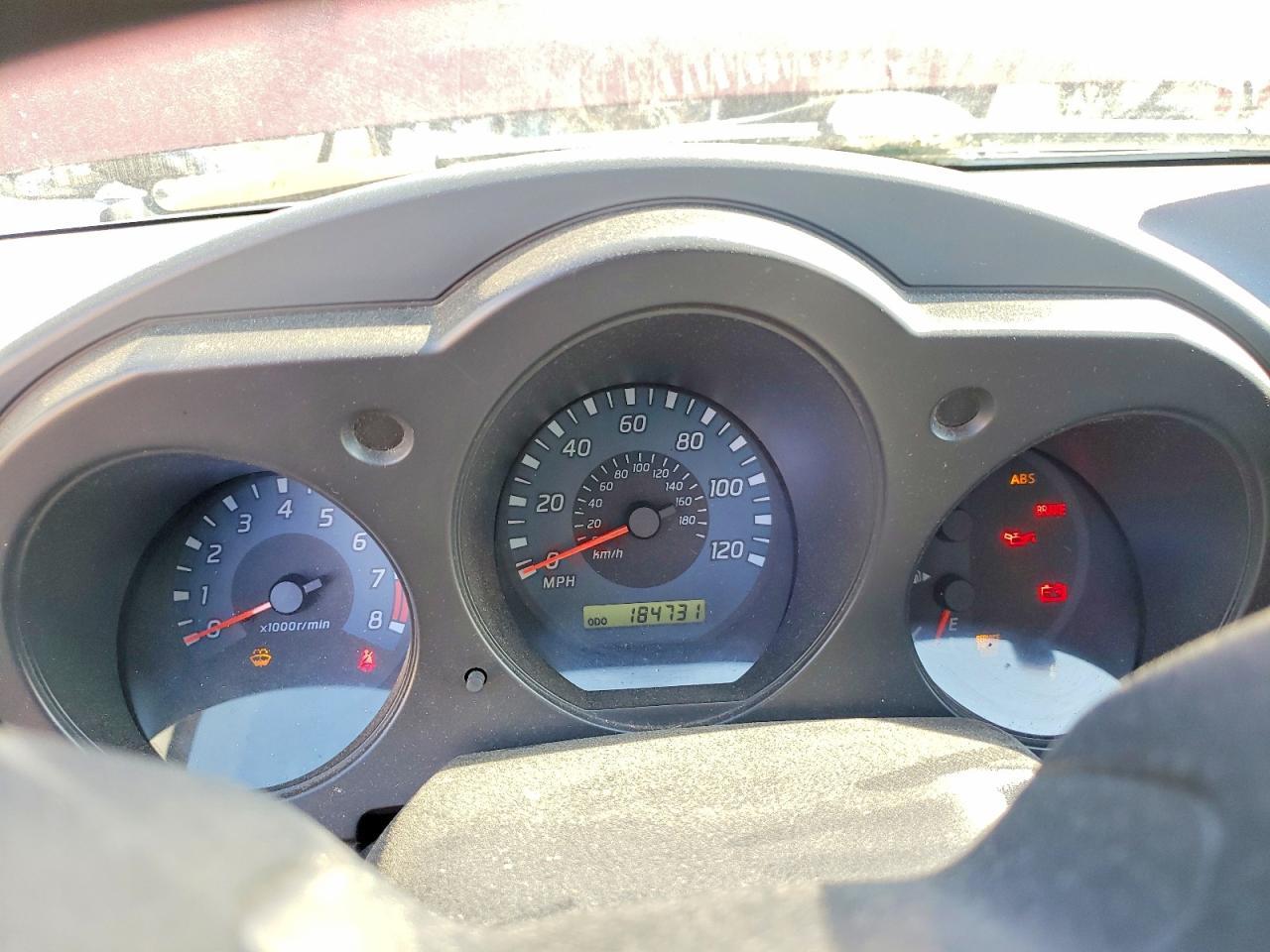 2002 NISSAN Frontier