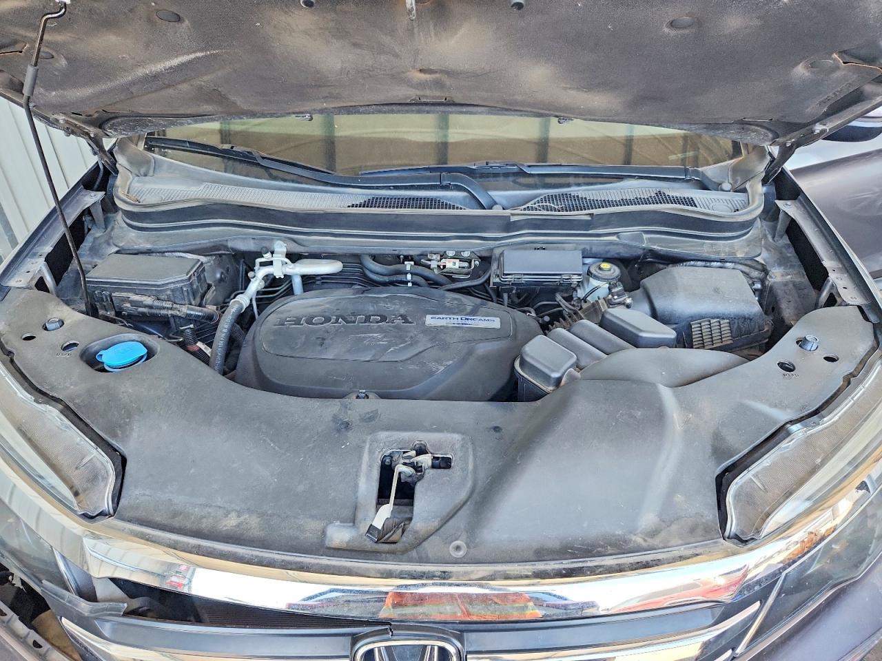 2016 HONDA PILOT