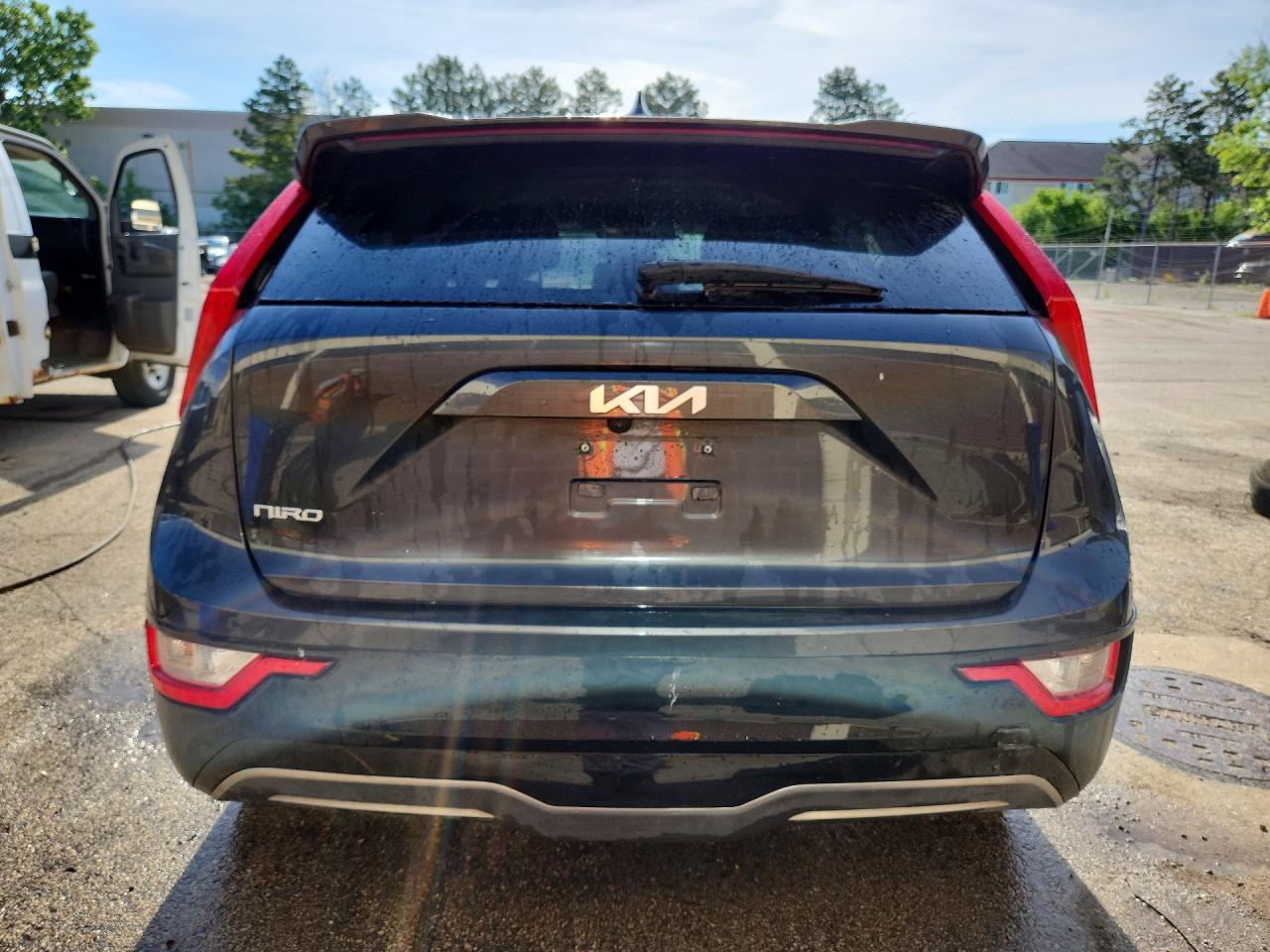 2023 KIA Niro