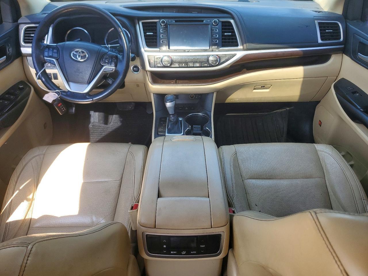 2015 TOYOTA HIGHLANDER