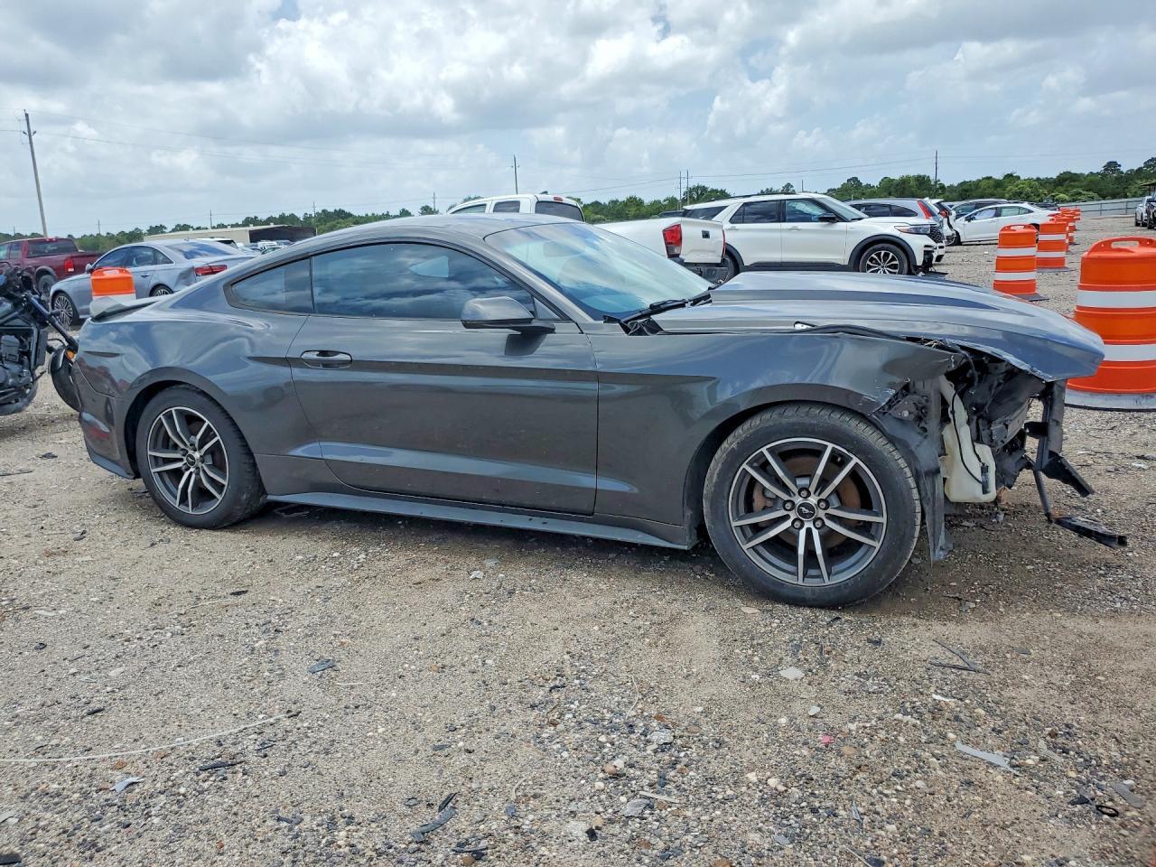 2016 FORD MUSTANG
