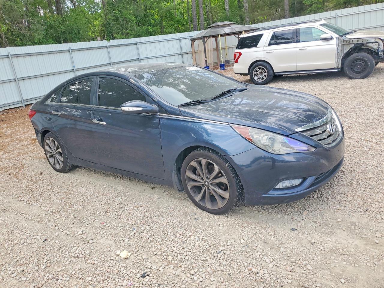 2013 HYUNDAI SONATA
