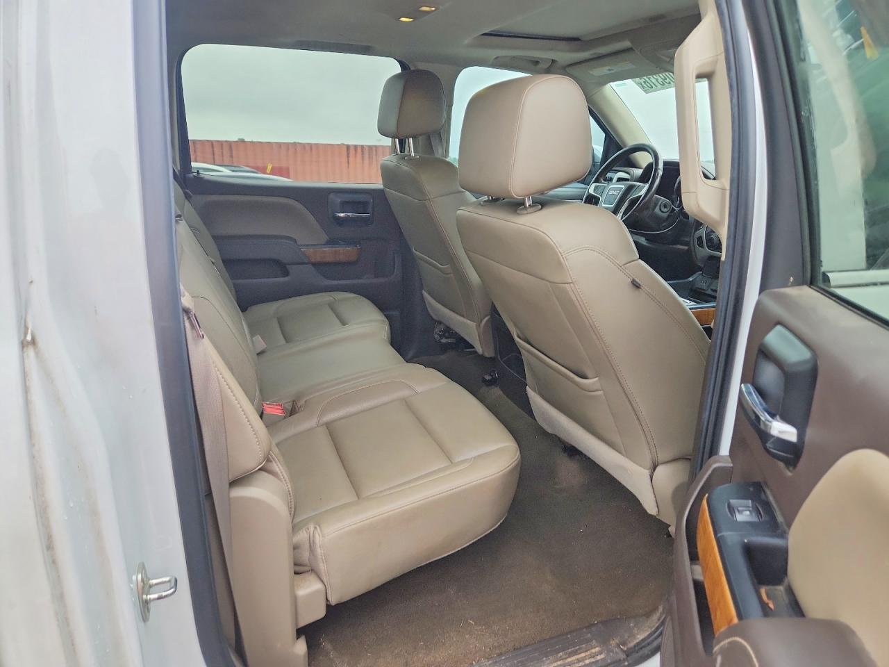 2016 GMC Sierra
