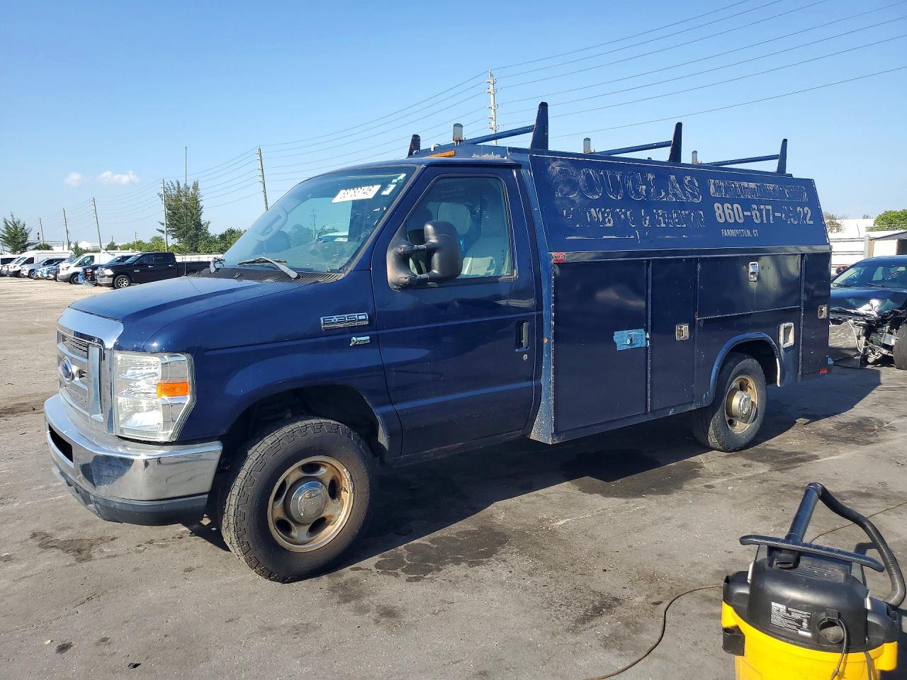 2013 FORD Econoline E350