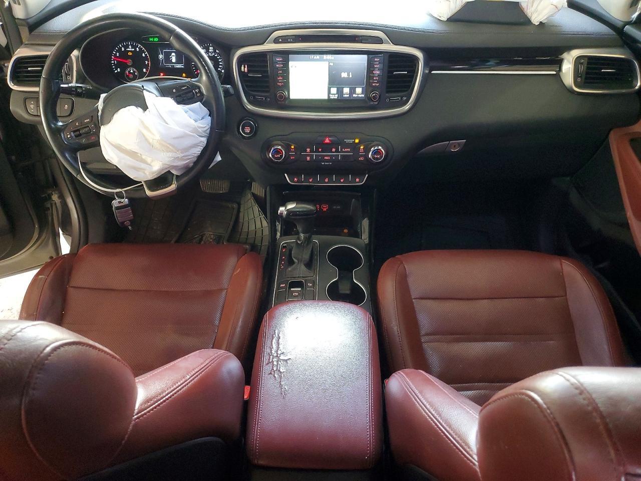 2017 KIA SORENTO