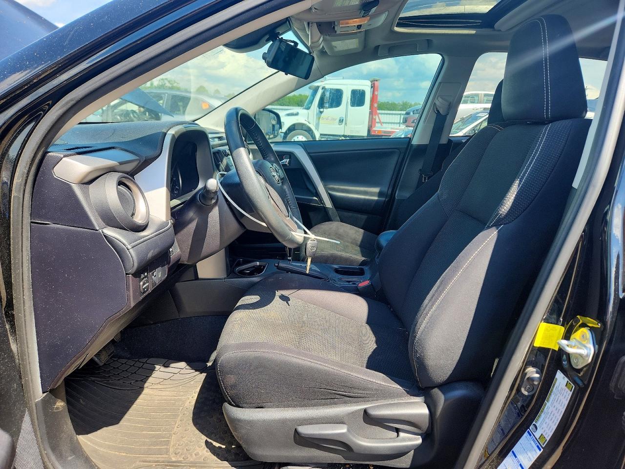 2017 TOYOTA RAV4