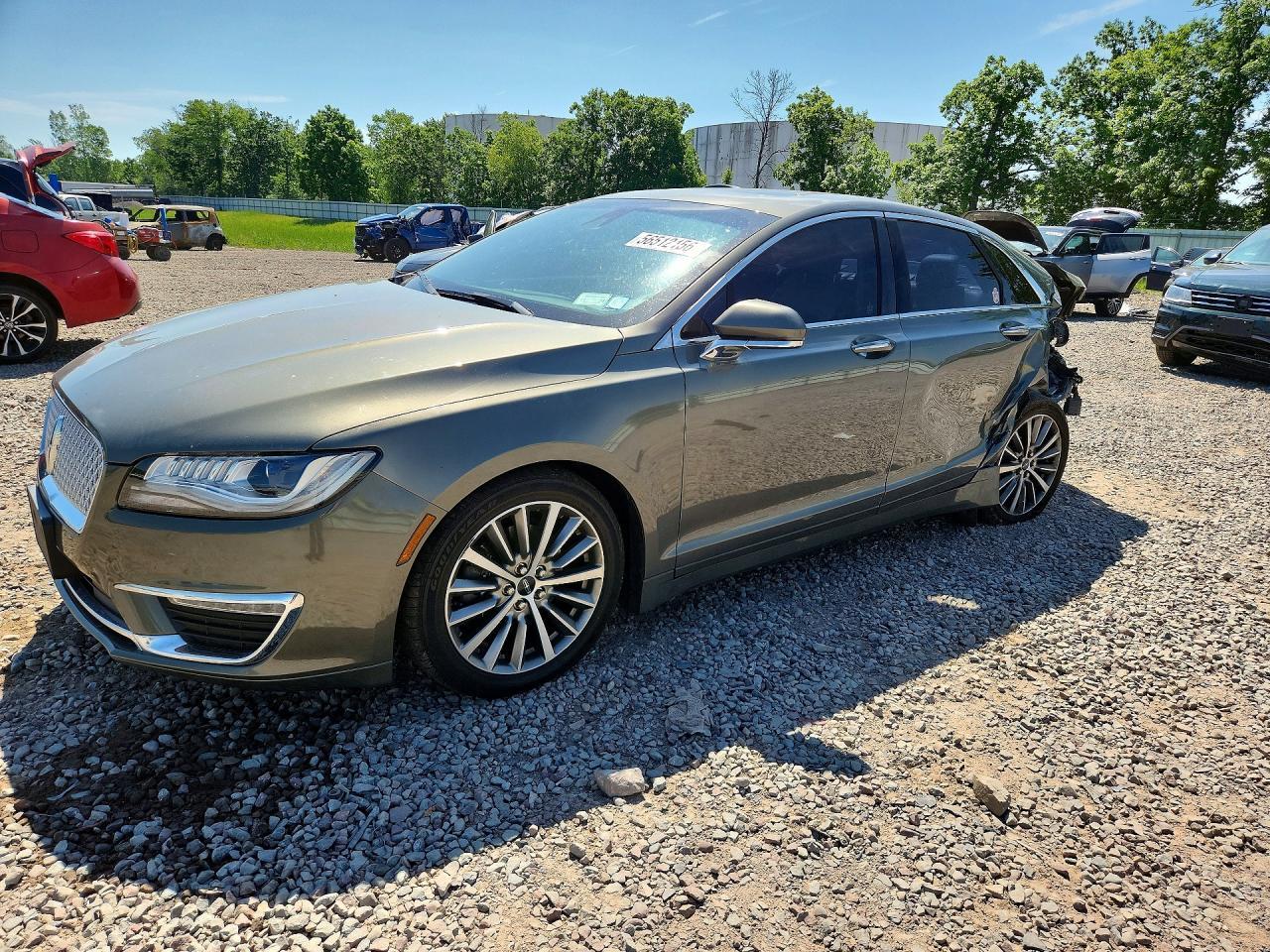 2017 LINCOLN MKZ
