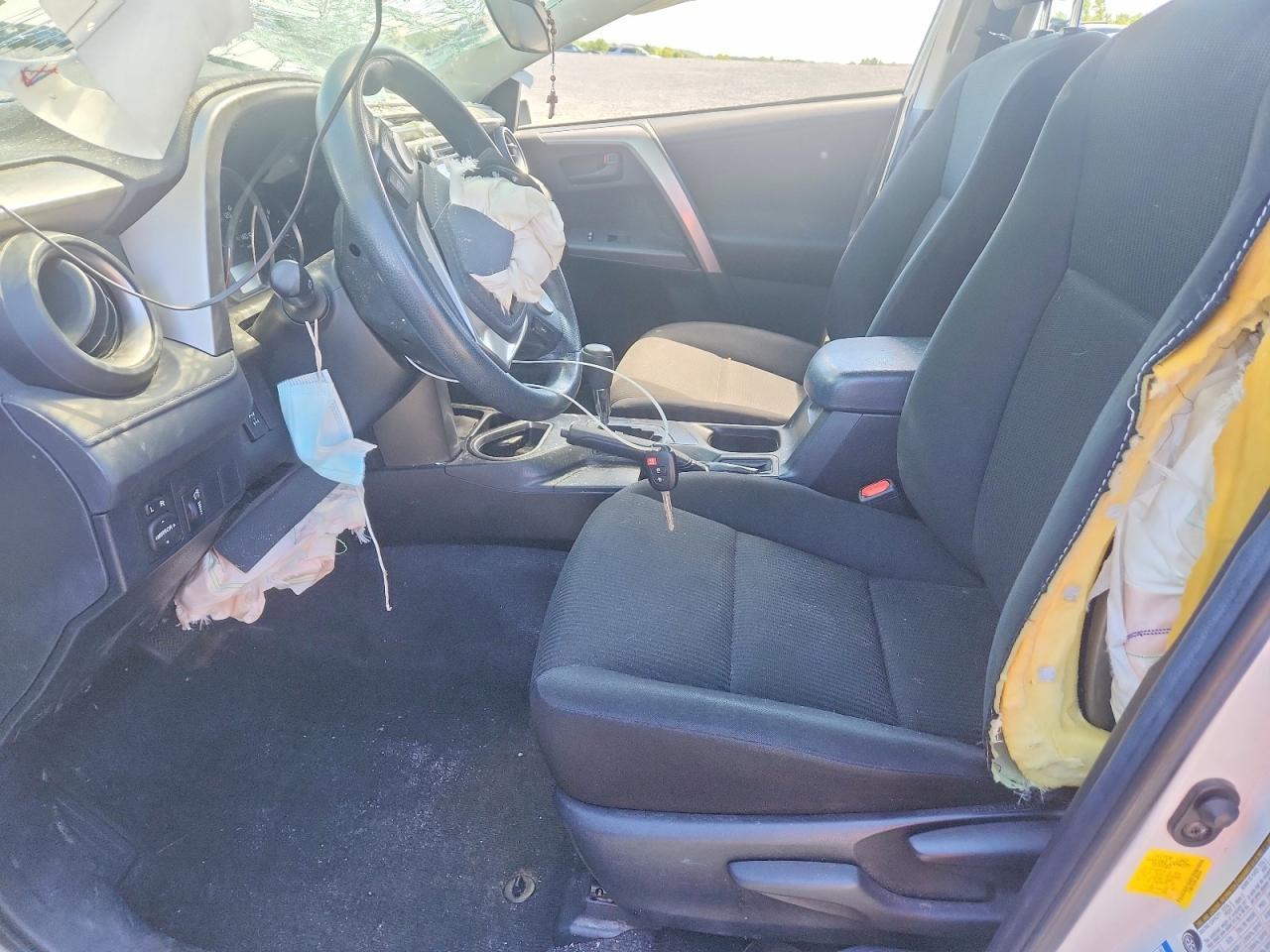 2016 TOYOTA RAV4