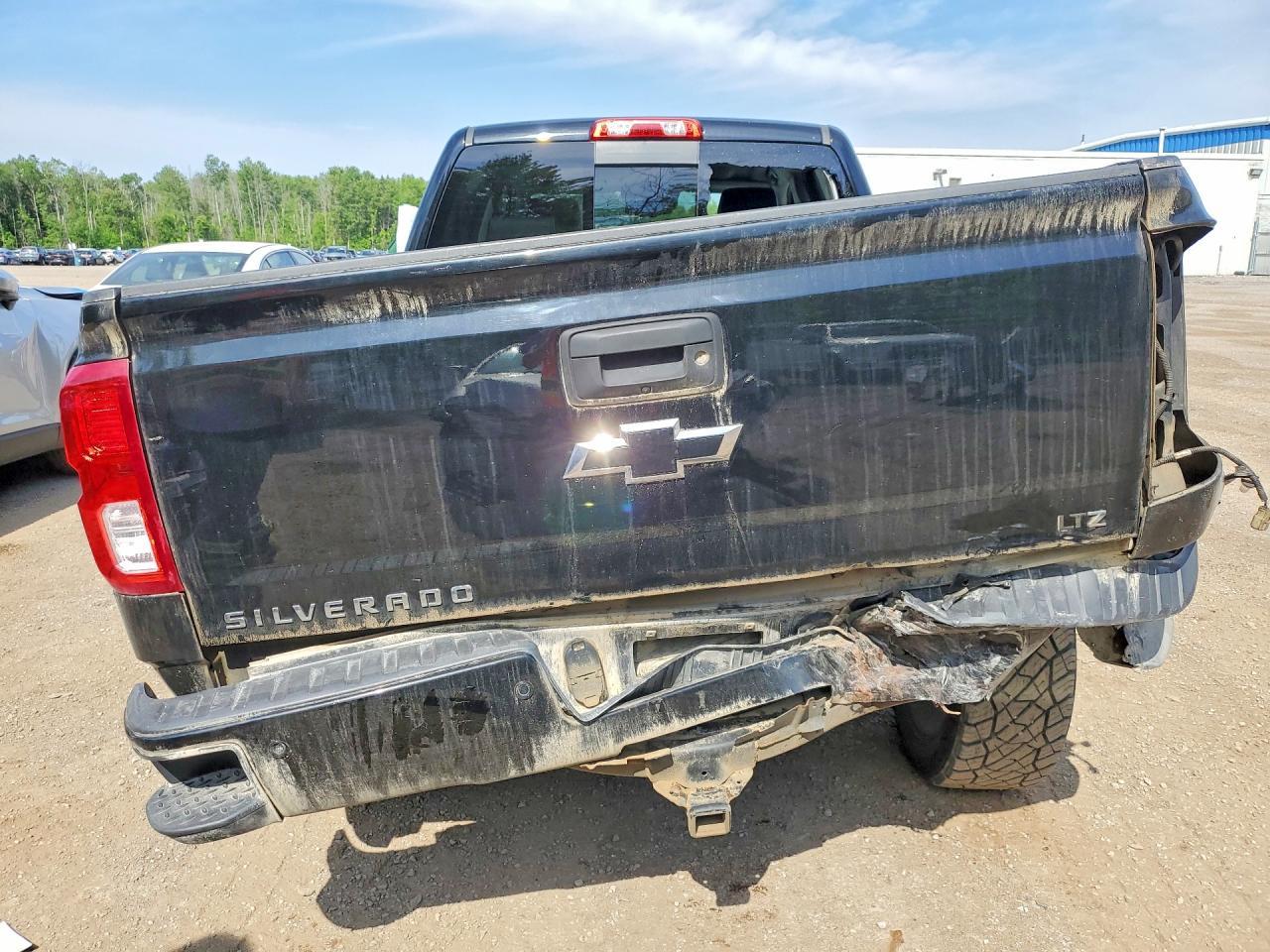 2018 CHEVROLET Silverado