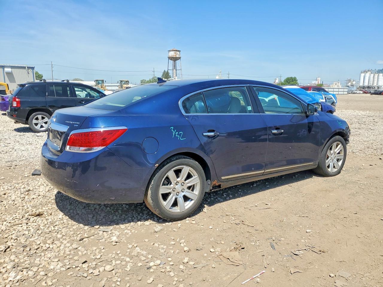 2011 BUICK LACROSSE