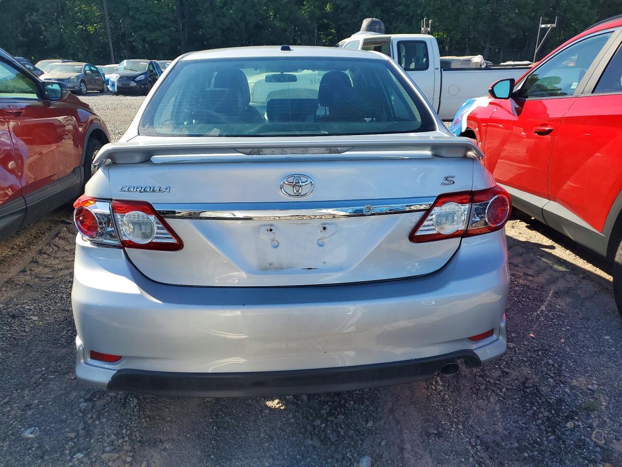 2013 TOYOTA COROLLA