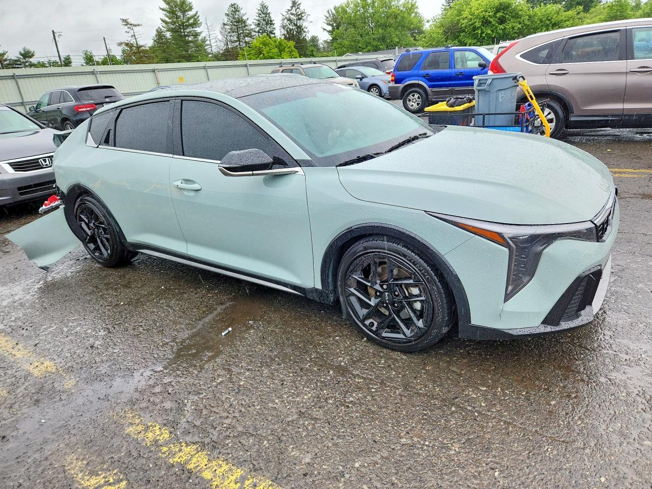 2025 KIA K4