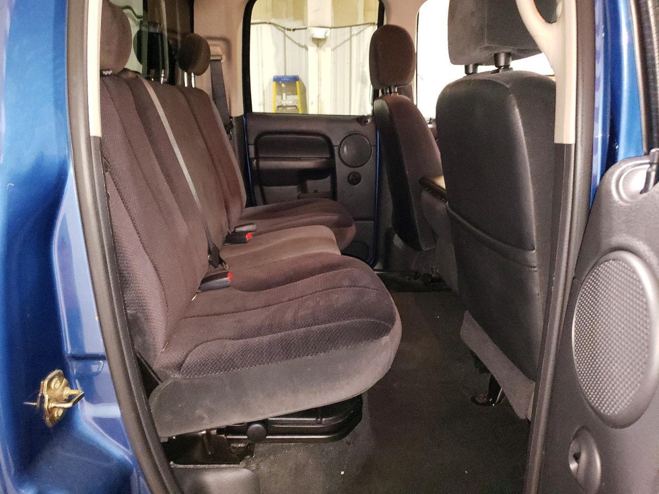 2005 DODGE Ram 2500
