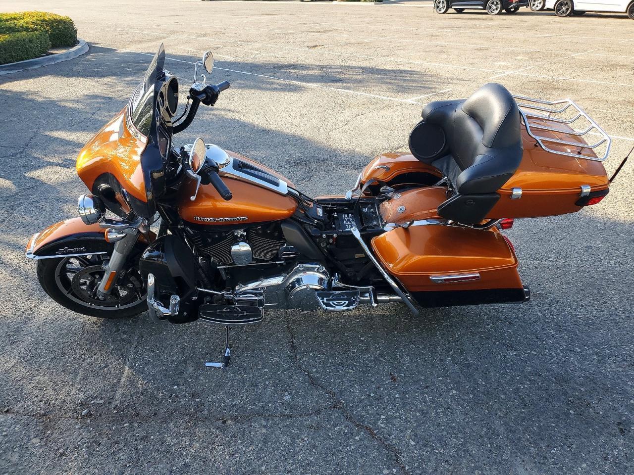 2014 HARLEY-DAVIDSON FLHTK