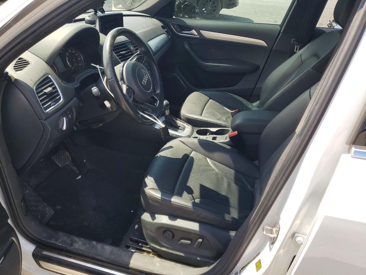 2015 AUDI Q3