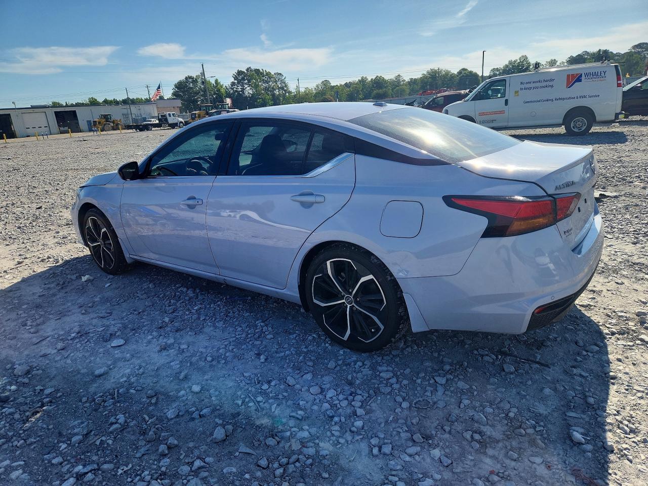 2025 NISSAN ALTIMA
