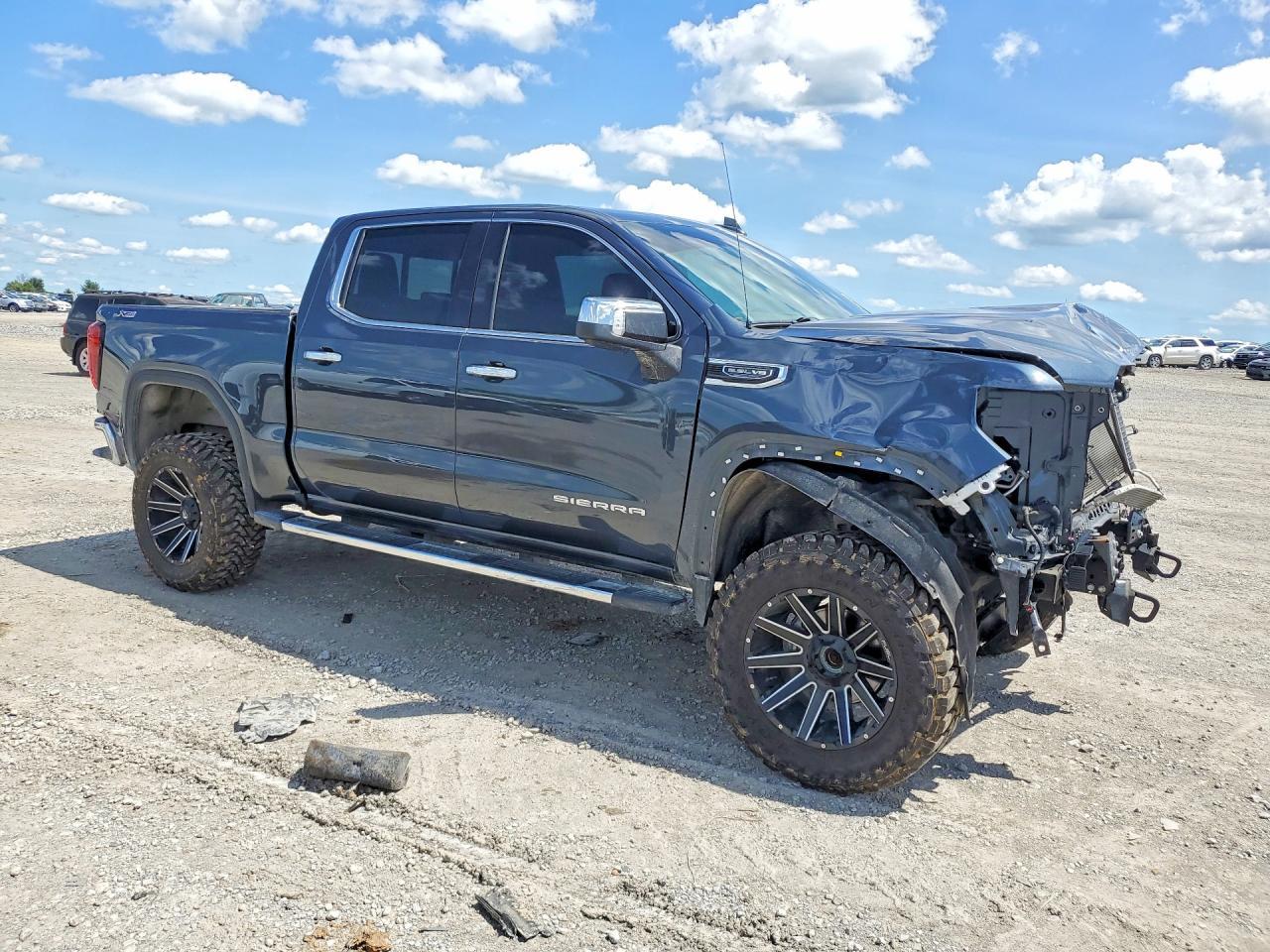 2022 GMC Sierra