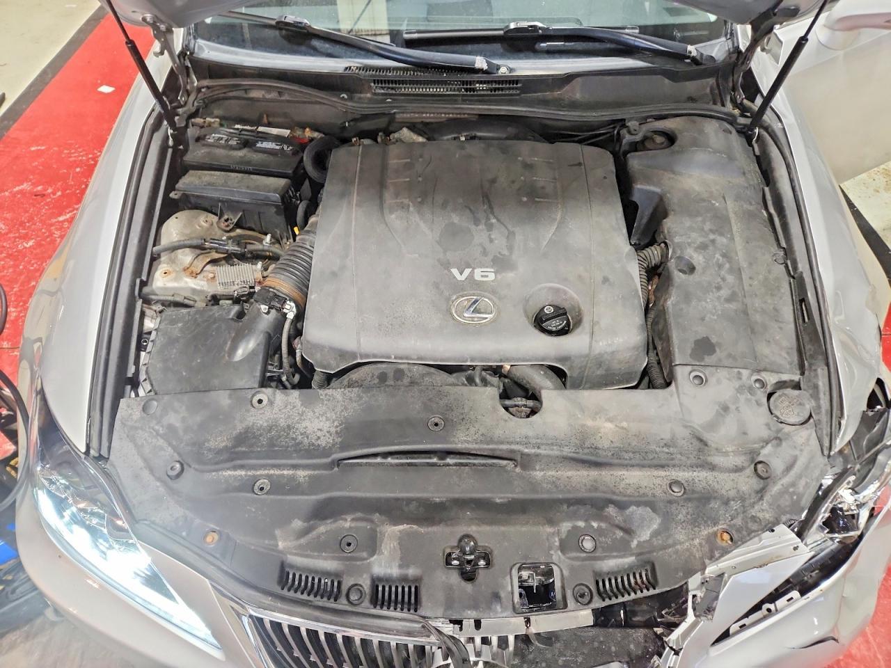 2009 LEXUS IS 250