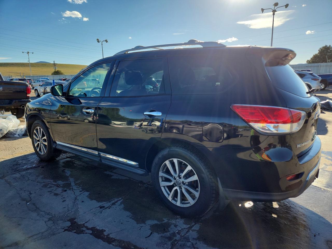 2014 NISSAN PATHFINDER
