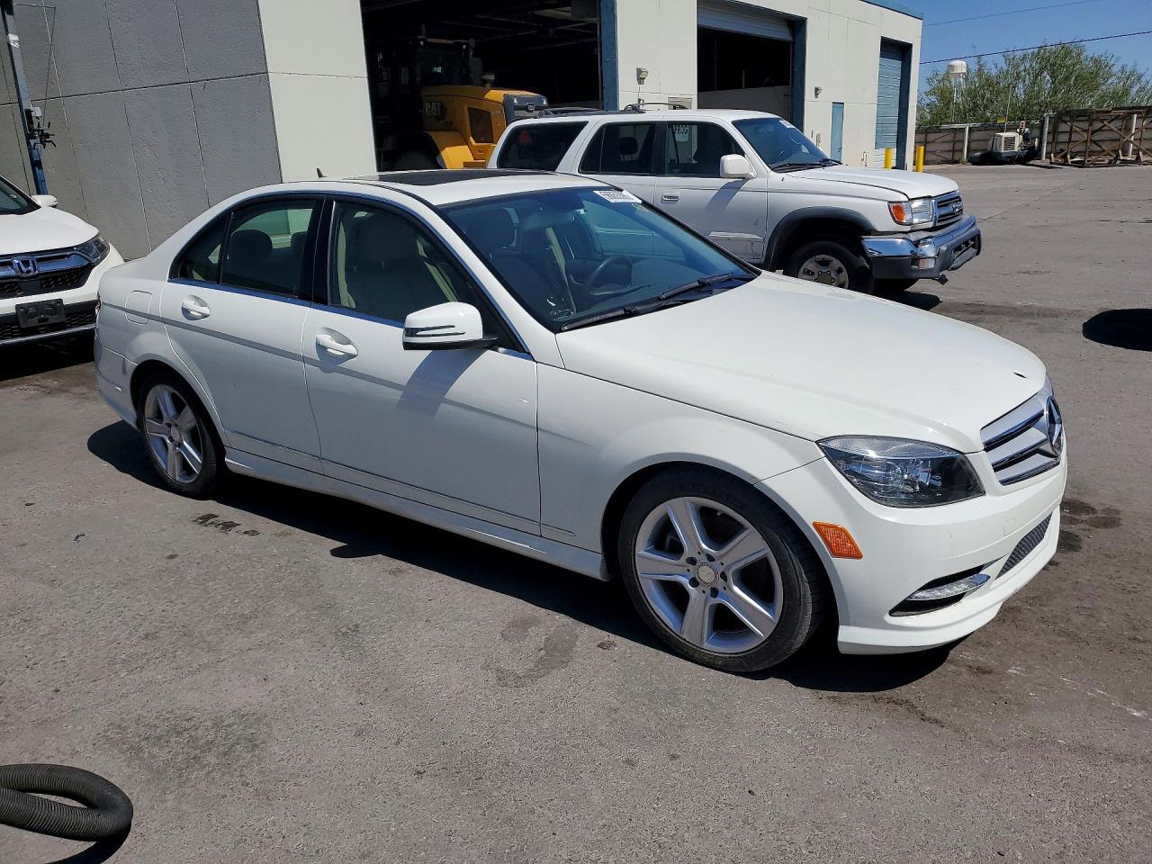 2011 MERCEDES-BENZ C-CLASS