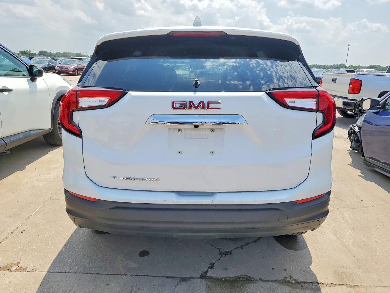 2024 GMC Terrain