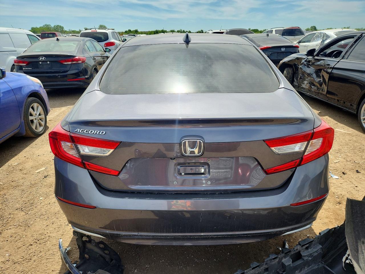 2019 HONDA ACCORD