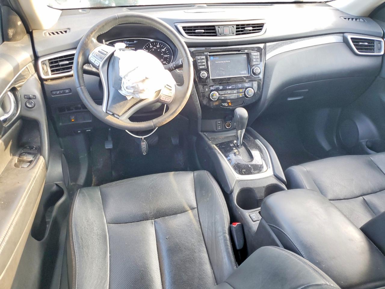 2014 NISSAN ROGUE