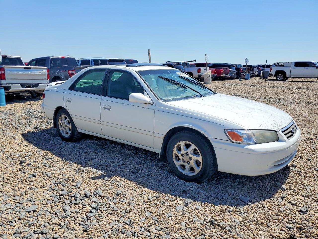 2000 TOYOTA CAMRY