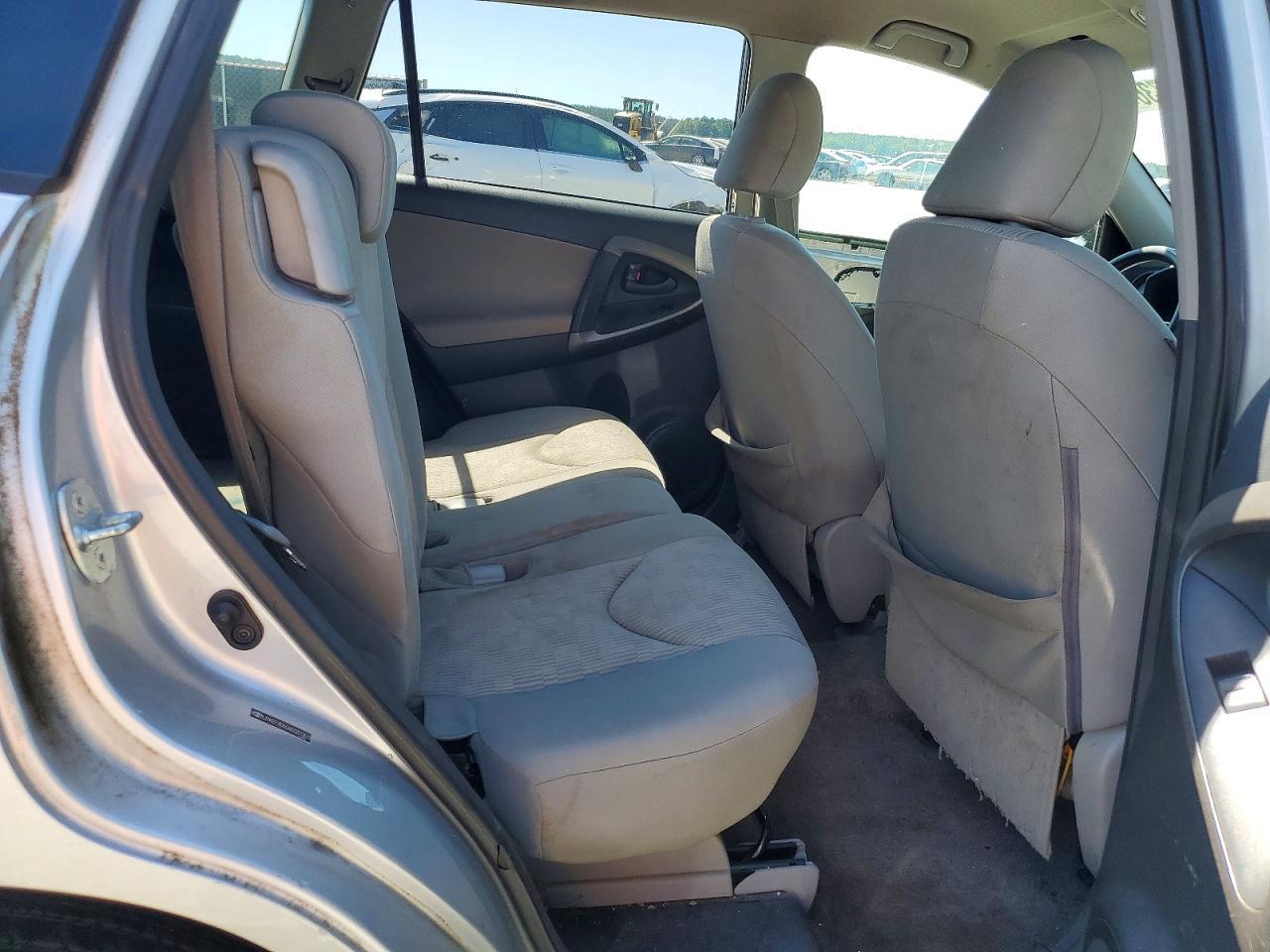 2010 TOYOTA RAV4