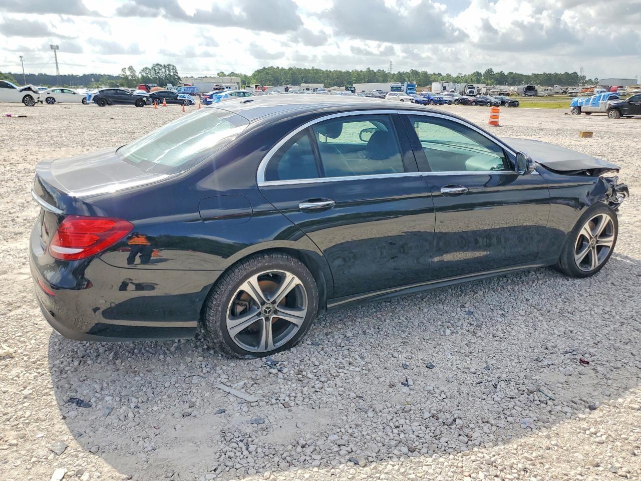 2018 MERCEDES-BENZ E-Class