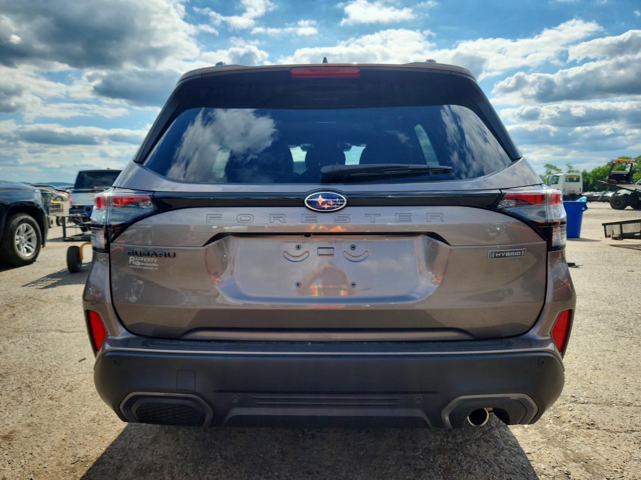 2025 SUBARU FORESTER