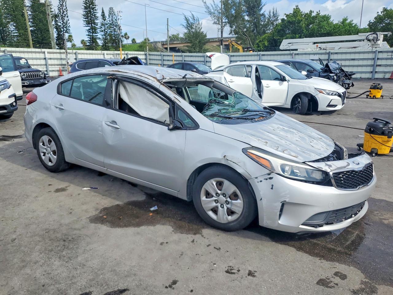 2018 KIA FORTE
