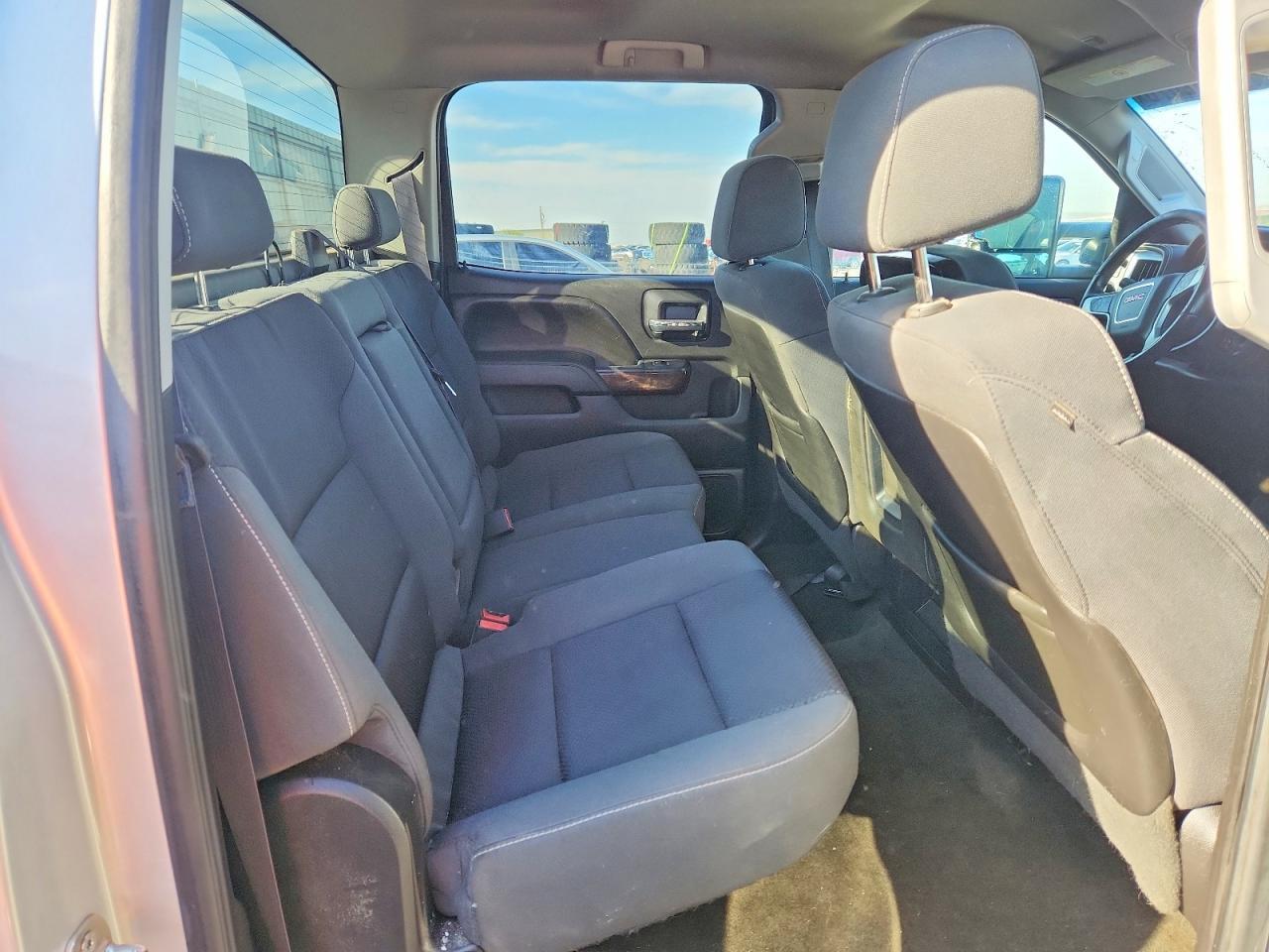 2015 GMC Sierra