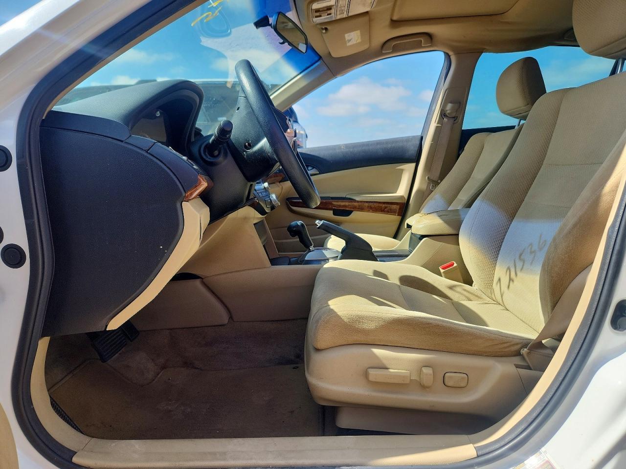 2012 HONDA ACCORD