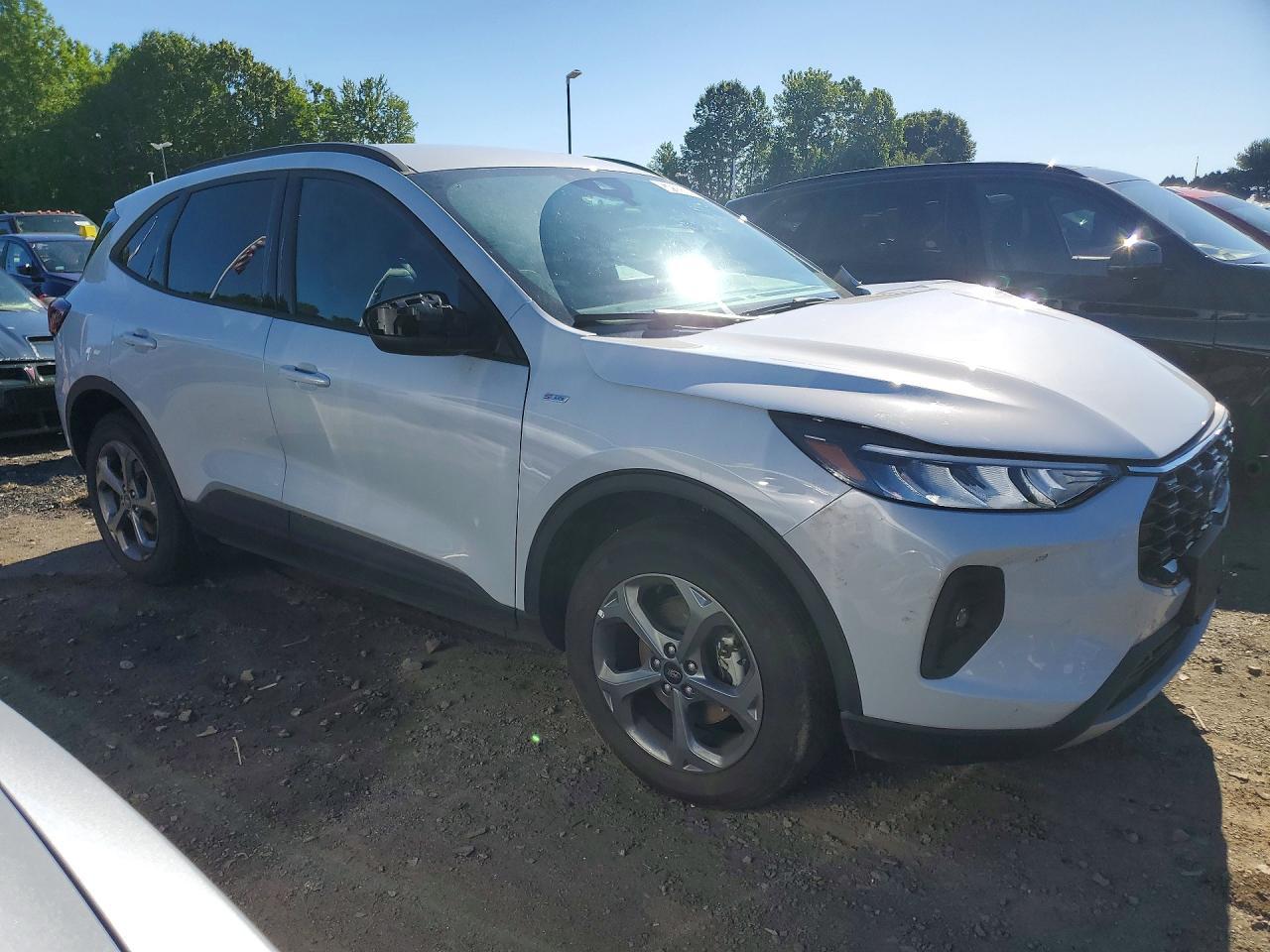 2025 FORD ESCAPE