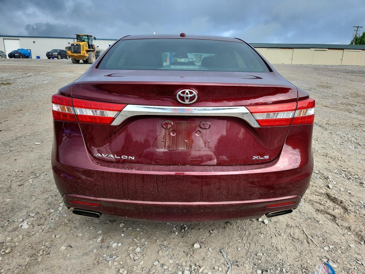 2015 TOYOTA Avalon