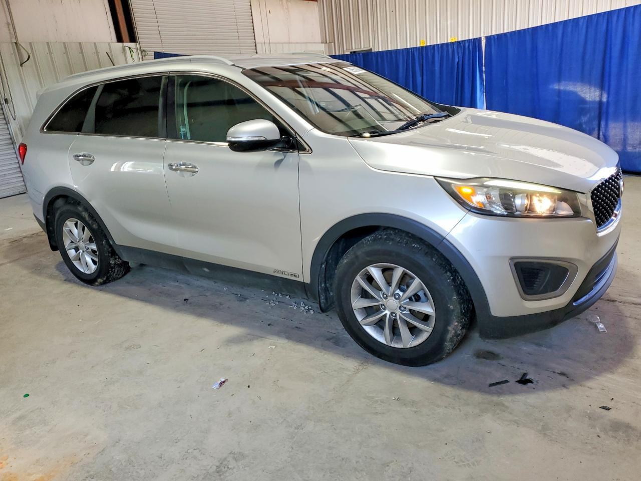 2016 KIA SORENTO