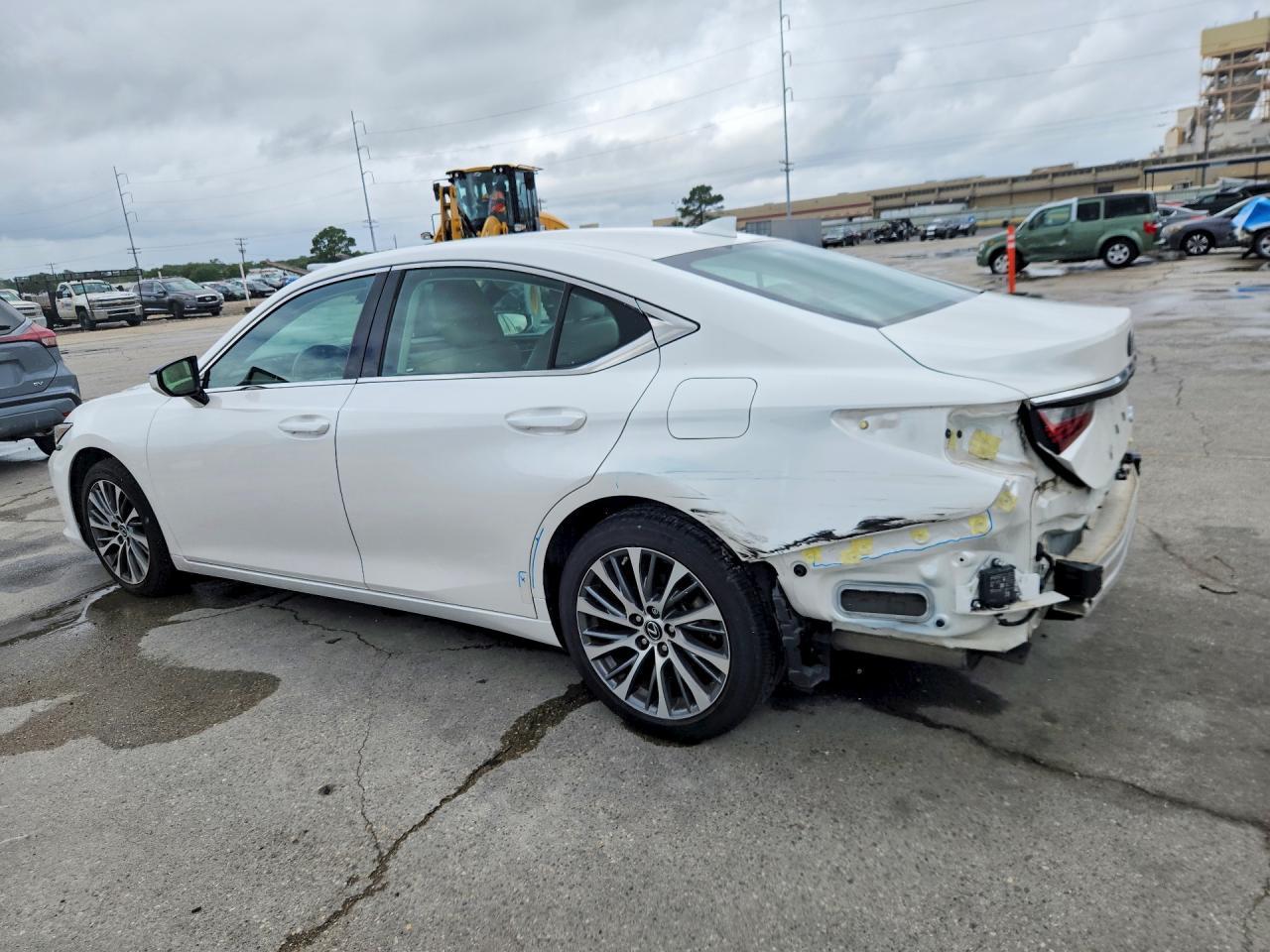 2020 LEXUS ES 350