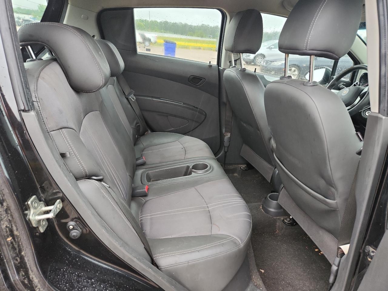 2015 CHEVROLET Spark