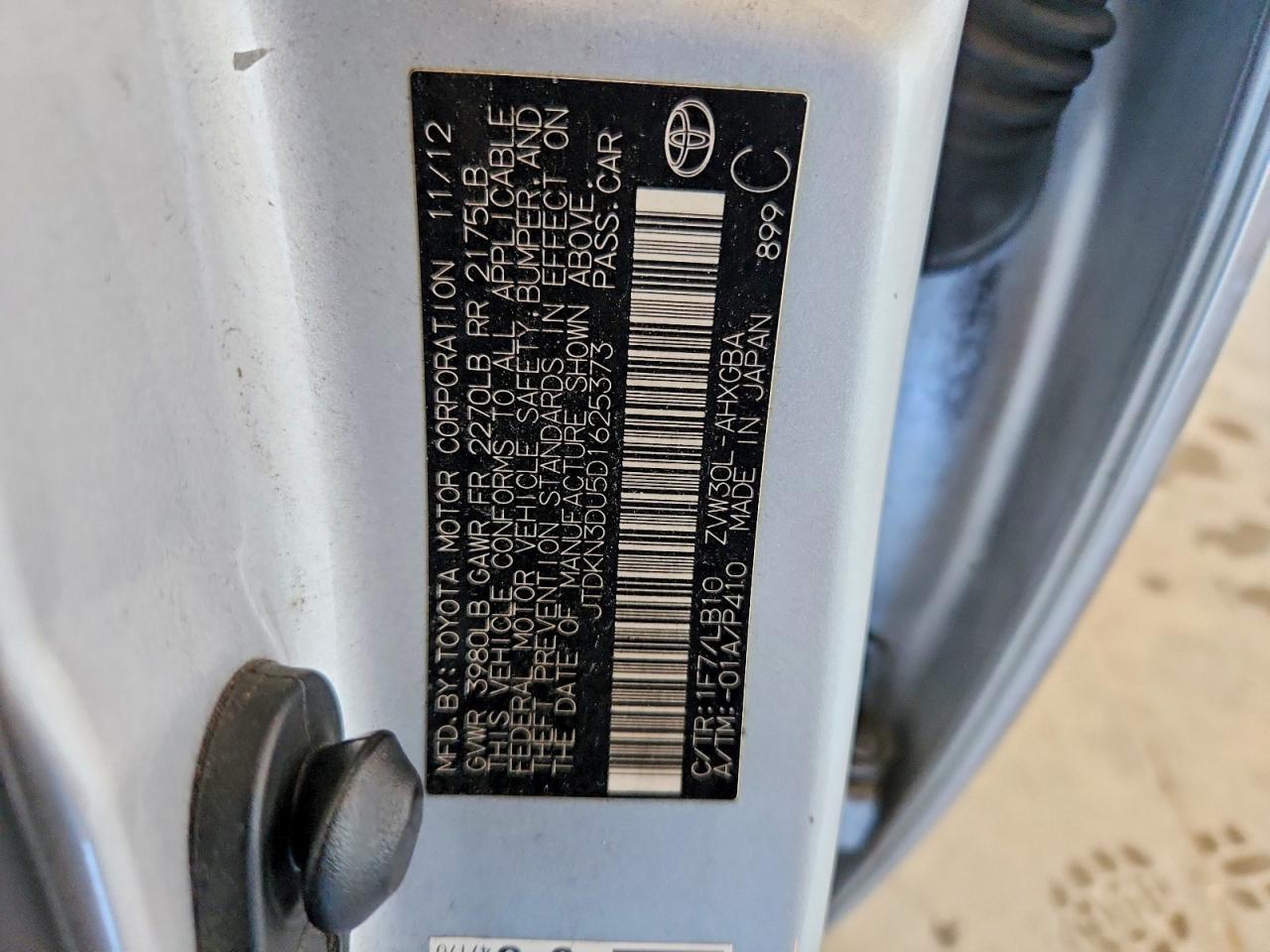 2013 TOYOTA PRIUS